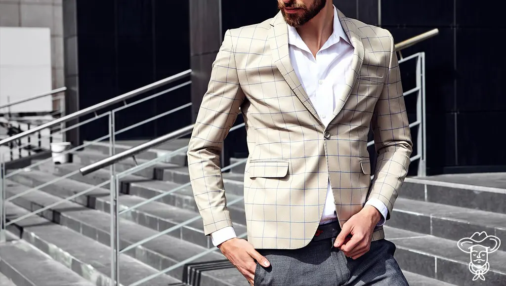 تیپ مردانه ساده با پیراهن سفید